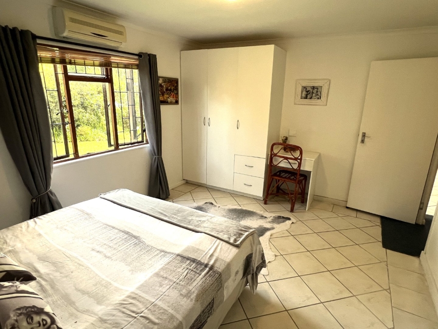 2 Bedroom Property for Sale in Harkerville A H Western Cape